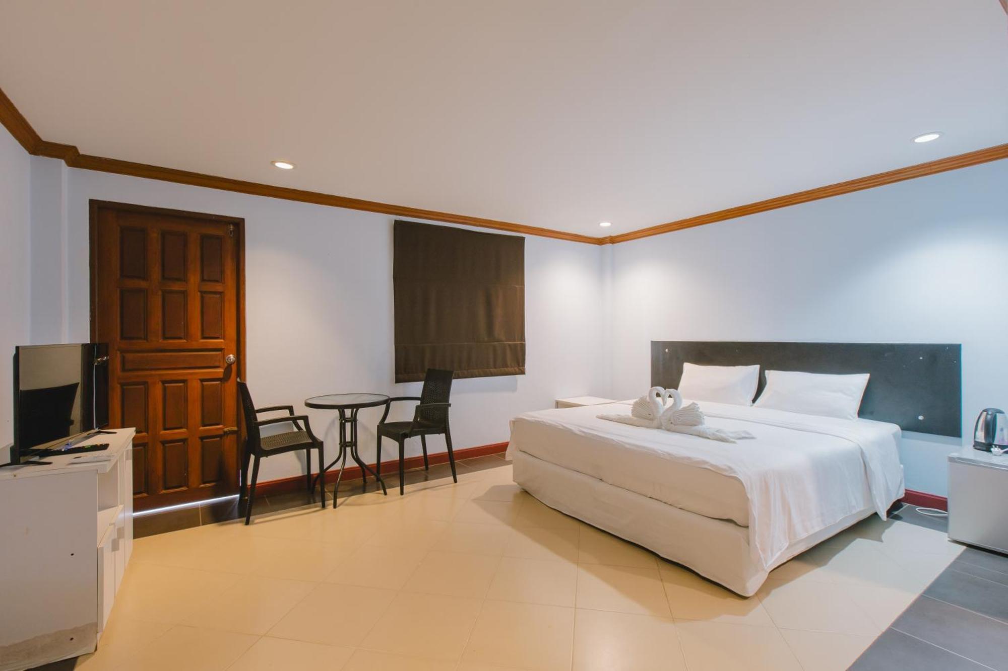 Sunstar Palace Patong Exteriér fotografie